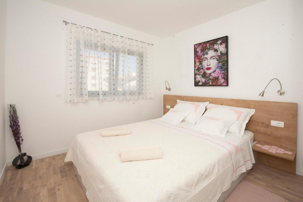 Apartman Gabriela Trogir Exteriér fotografie
